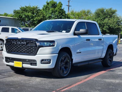 2026 RAM Ram 1500 RAM 1500 EXPRESS CREW CAB 4X4 5'7' BOX