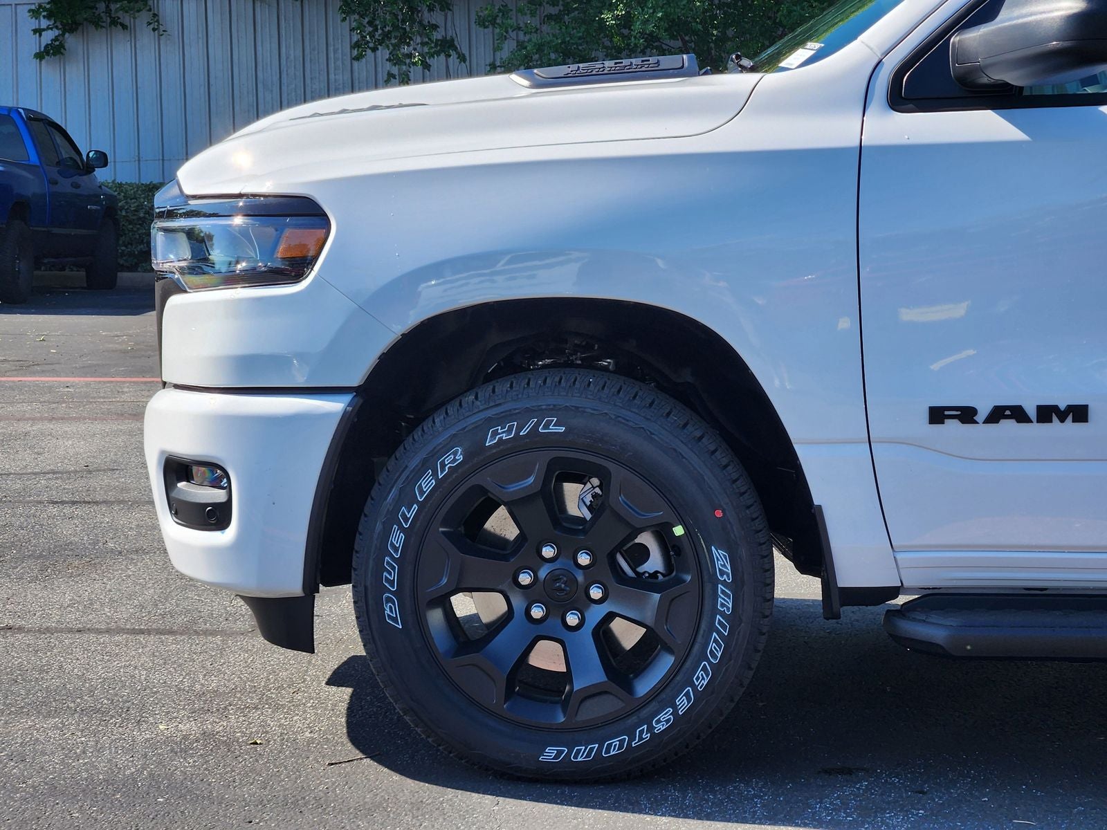 2026 RAM Ram 1500 RAM 1500 EXPRESS CREW CAB 4X4 5'7' BOX