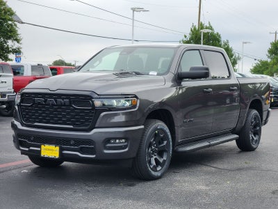 2026 RAM Ram 1500 RAM 1500 EXPRESS CREW CAB 4X4 5'7' BOX