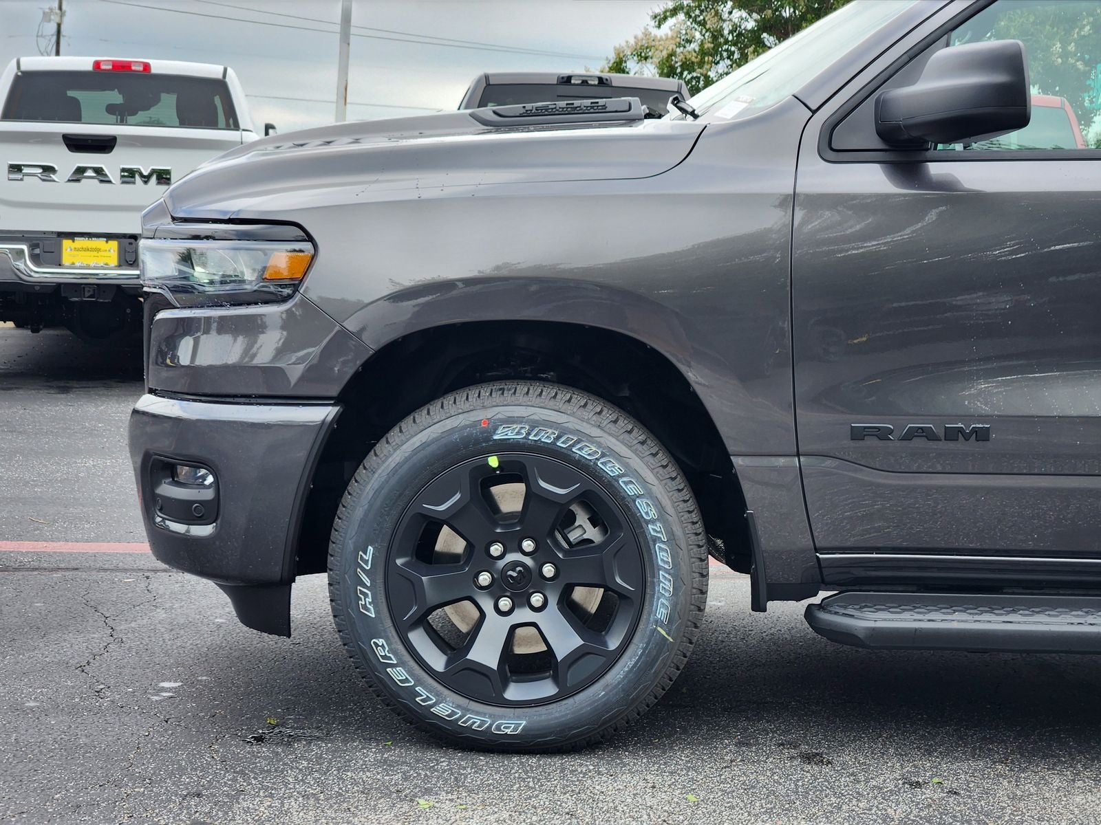 2026 RAM Ram 1500 RAM 1500 EXPRESS CREW CAB 4X4 5'7' BOX