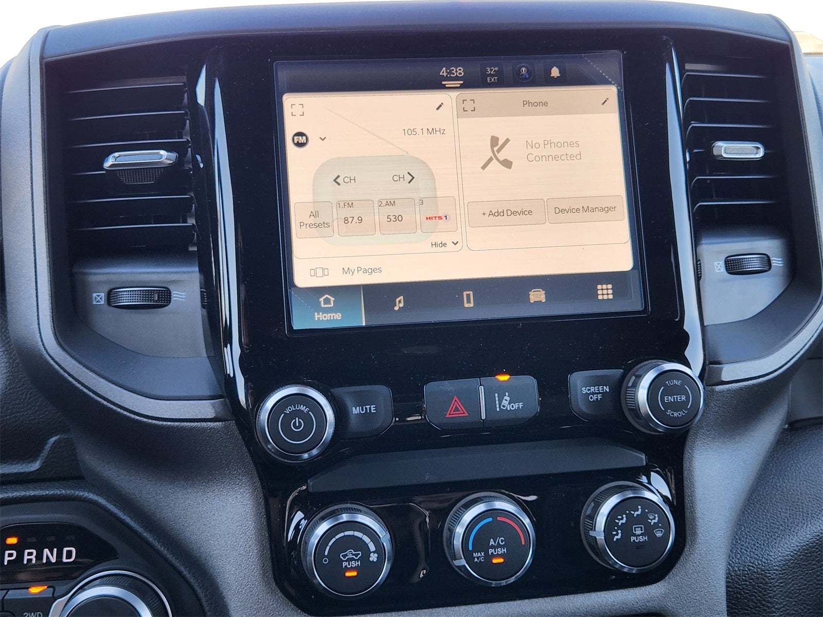 2026 RAM Ram 1500 RAM 1500 WARLOCK CREW CAB 4X4 5'7' BOX