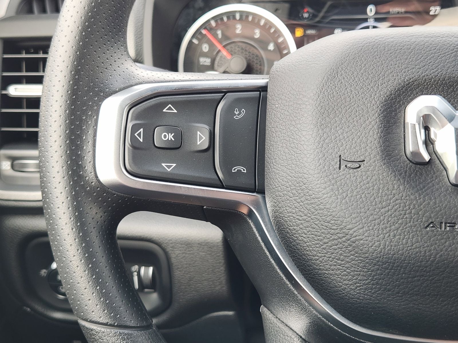 2026 RAM Ram 1500 RAM 1500 WARLOCK CREW CAB 4X4 5'7' BOX