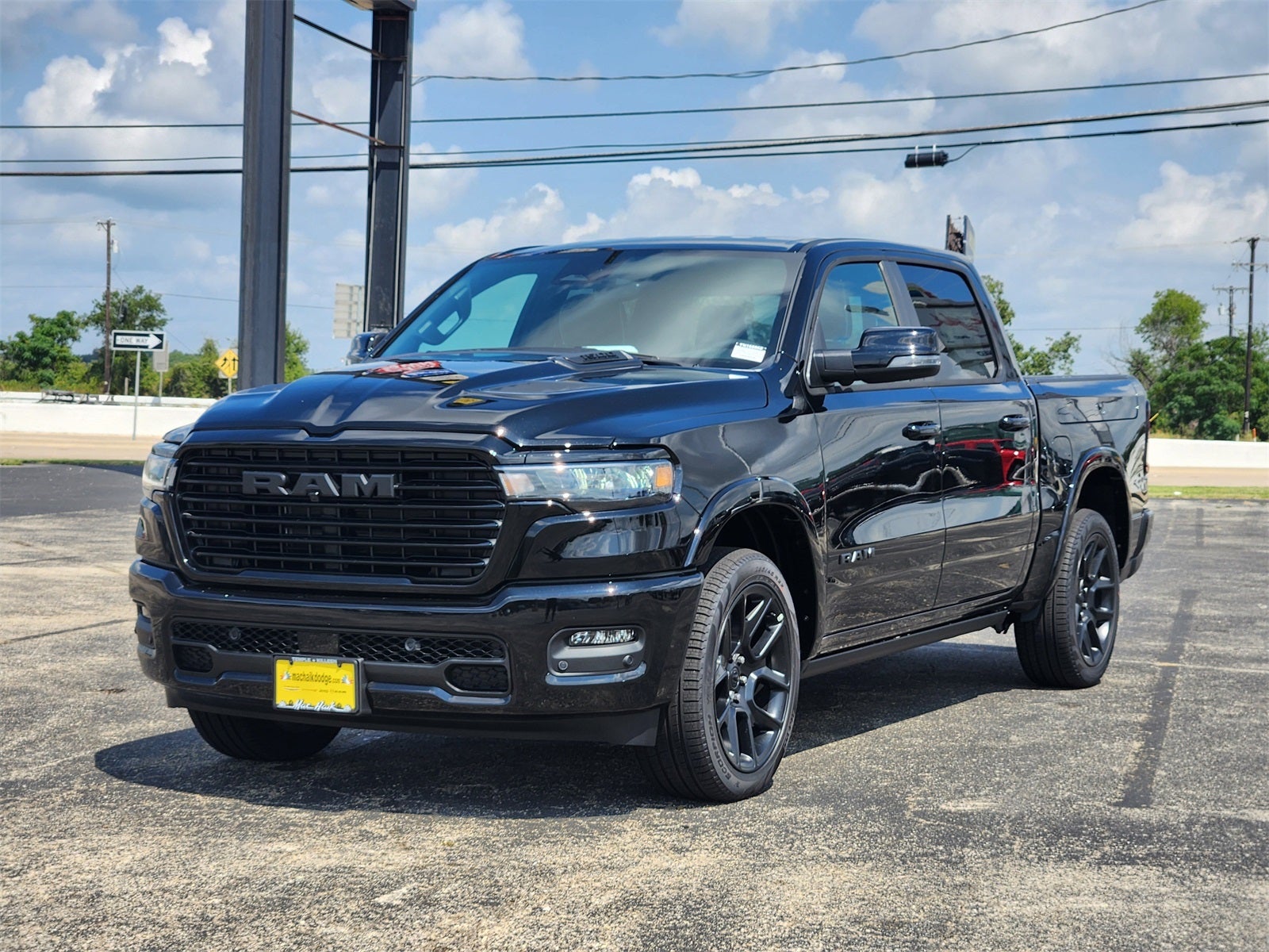 2026 RAM Ram 1500 RAM 1500 LARAMIE CREW CAB 4X4 5'7' BOX