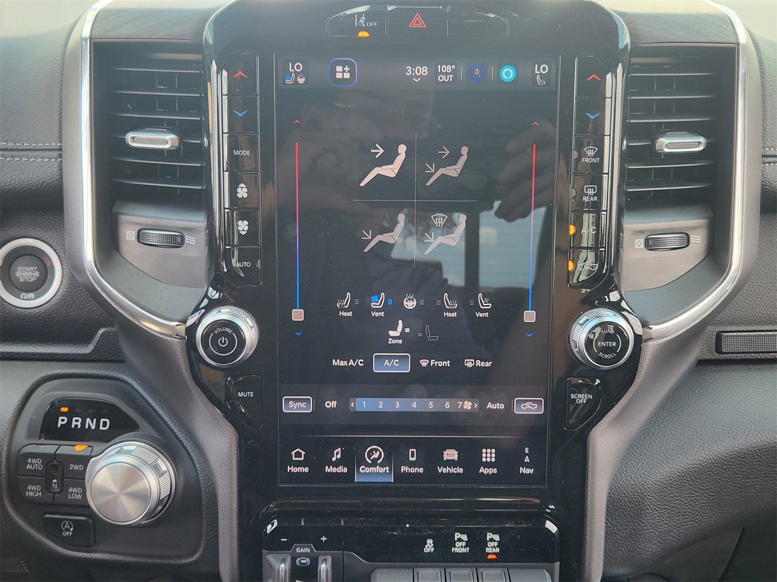 2025 RAM Ram 1500 RAM 1500 LARAMIE CREW CAB 4X4 5'7' BOX