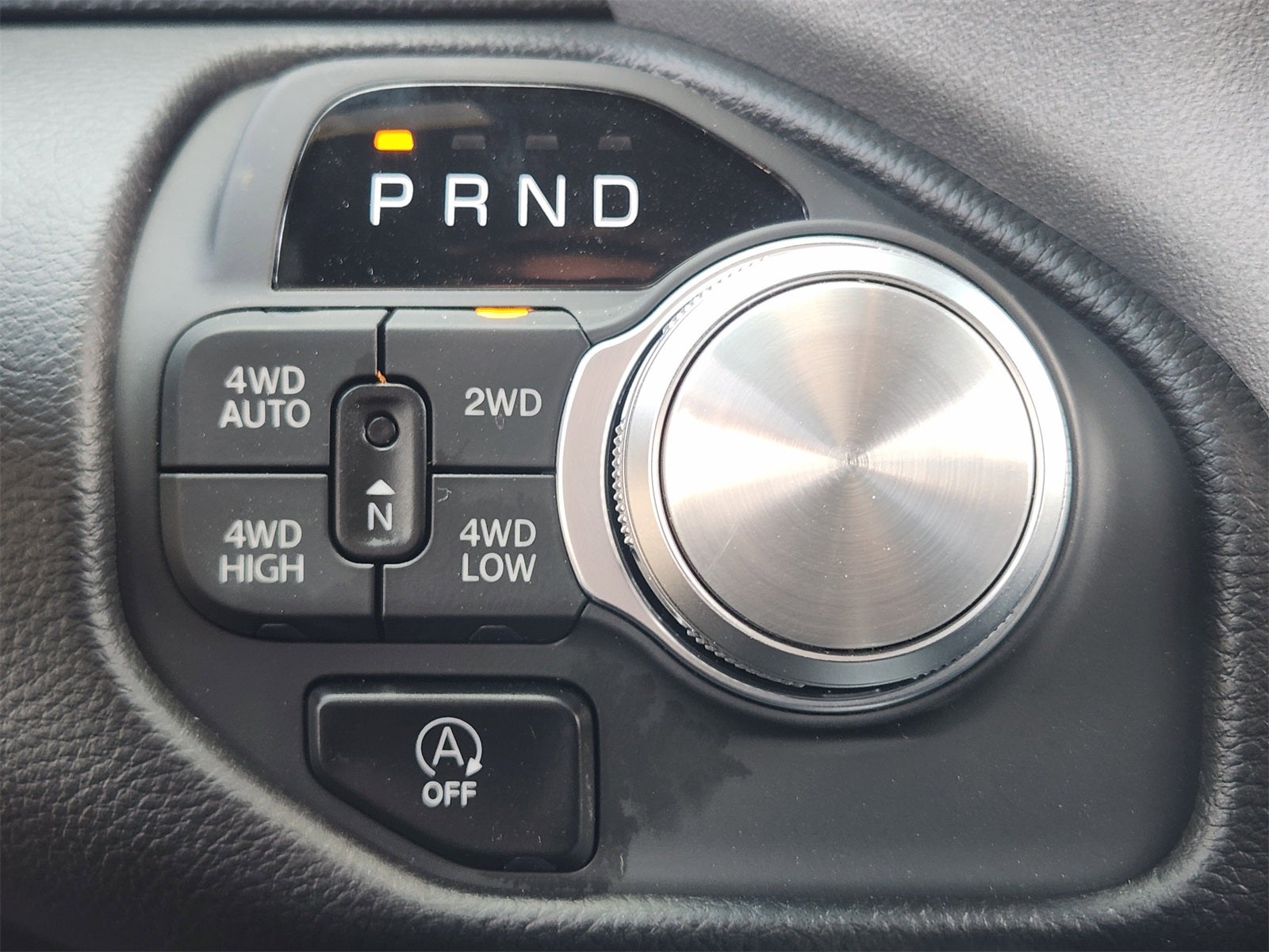 2025 RAM Ram 1500 RAM 1500 LARAMIE CREW CAB 4X4 5'7' BOX