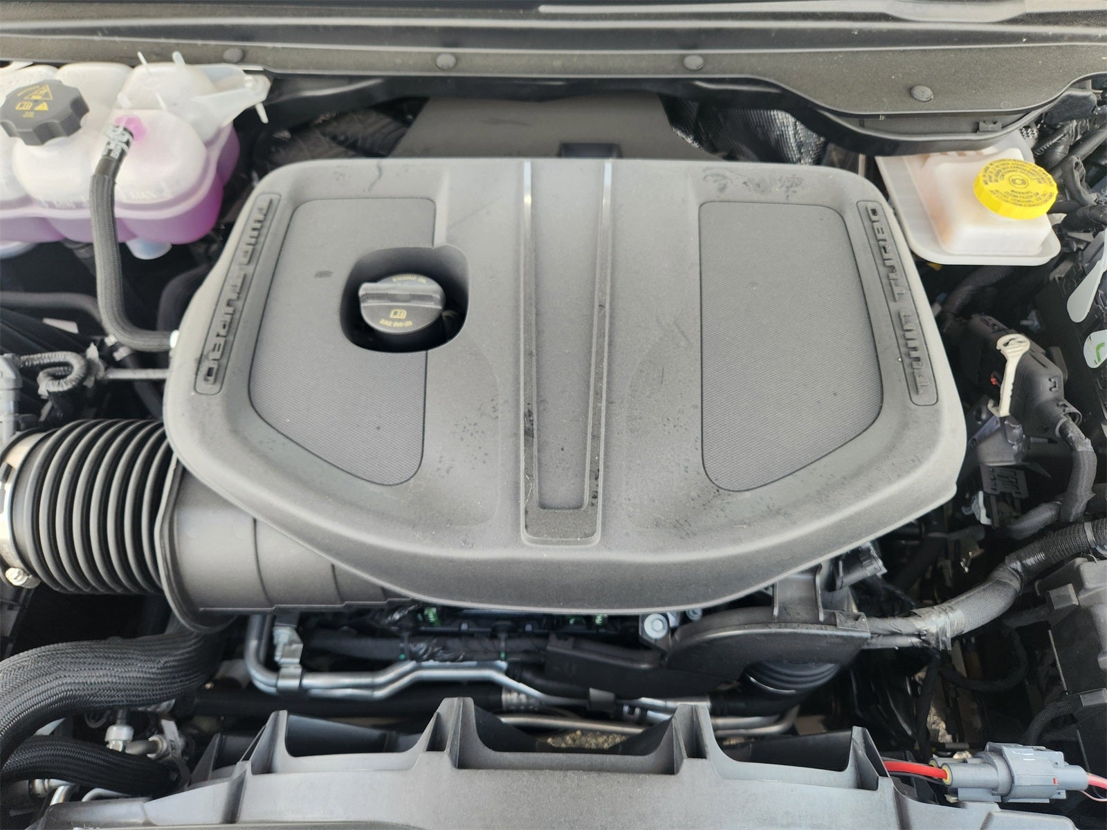 2025 RAM Ram 1500 RAM 1500 LARAMIE CREW CAB 4X4 5'7' BOX