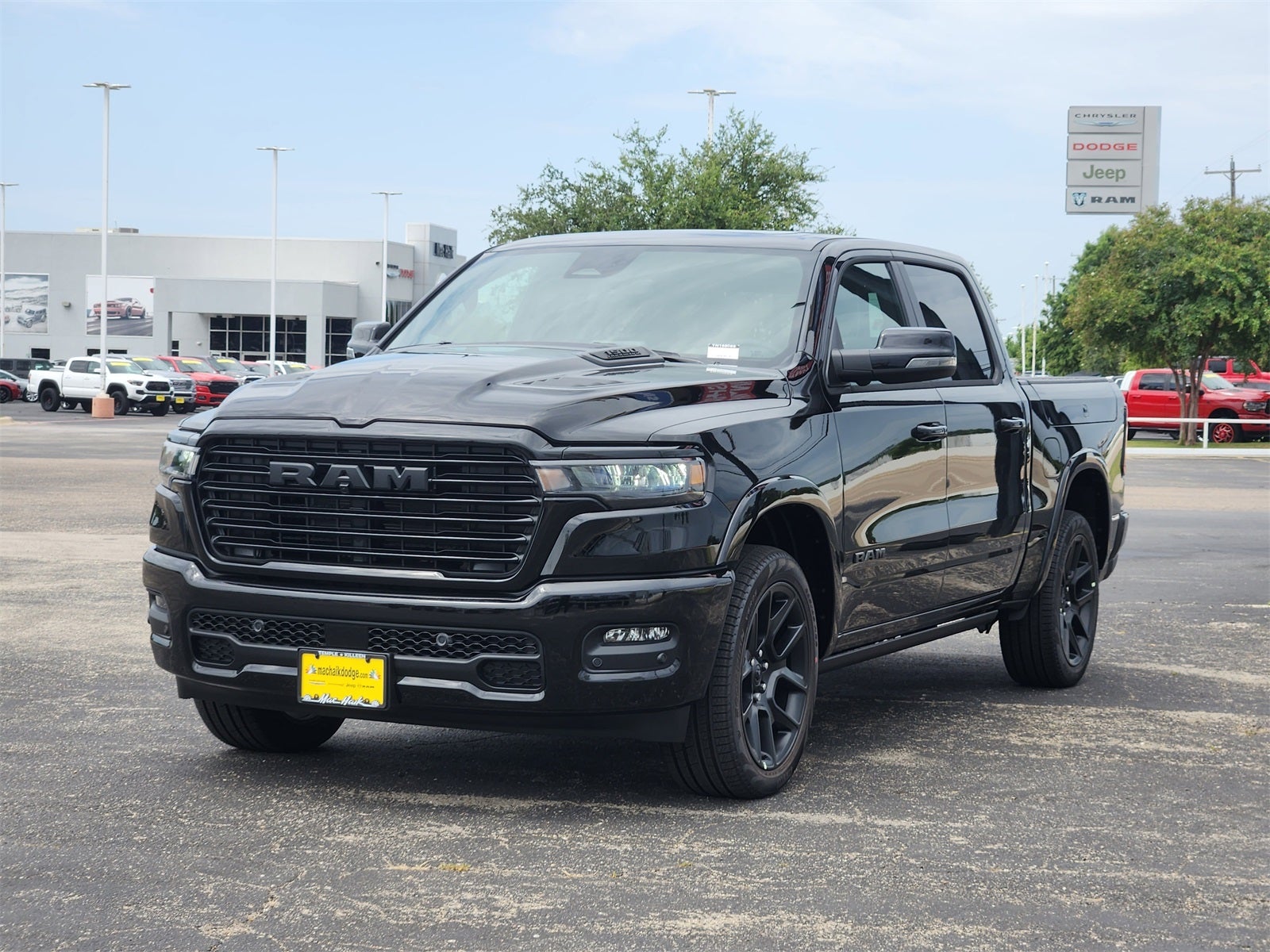 2026 RAM Ram 1500 RAM 1500 LARAMIE CREW CAB 4X4 5'7' BOX