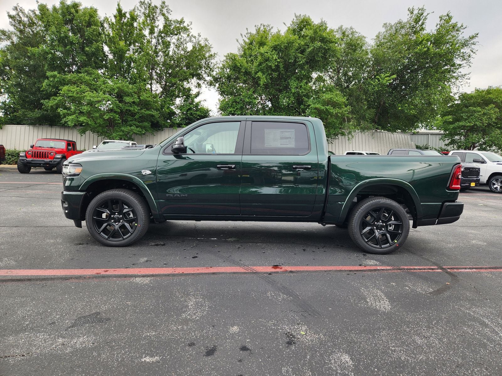 2026 RAM Ram 1500 RAM 1500 LARAMIE CREW CAB 4X4 5'7' BOX