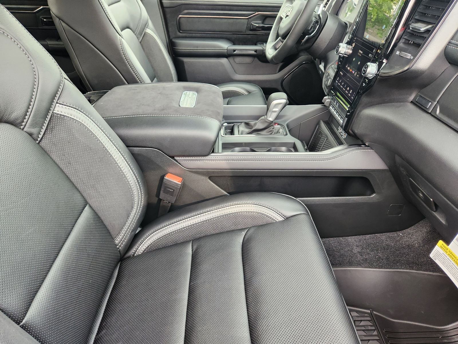 2026 RAM Ram 1500 RAM 1500 RHO CREW CAB 4X4 5'7' BOX