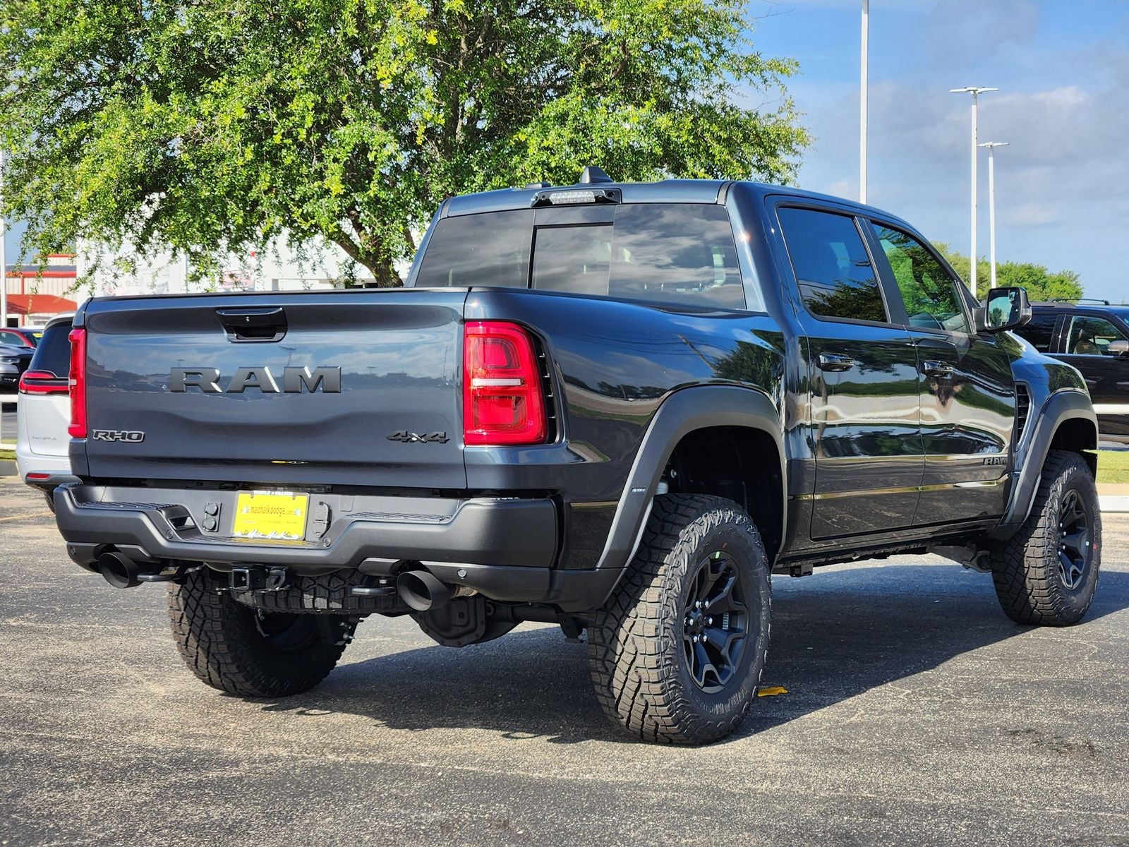 2026 RAM Ram 1500 RAM 1500 RHO CREW CAB 4X4 5'7' BOX