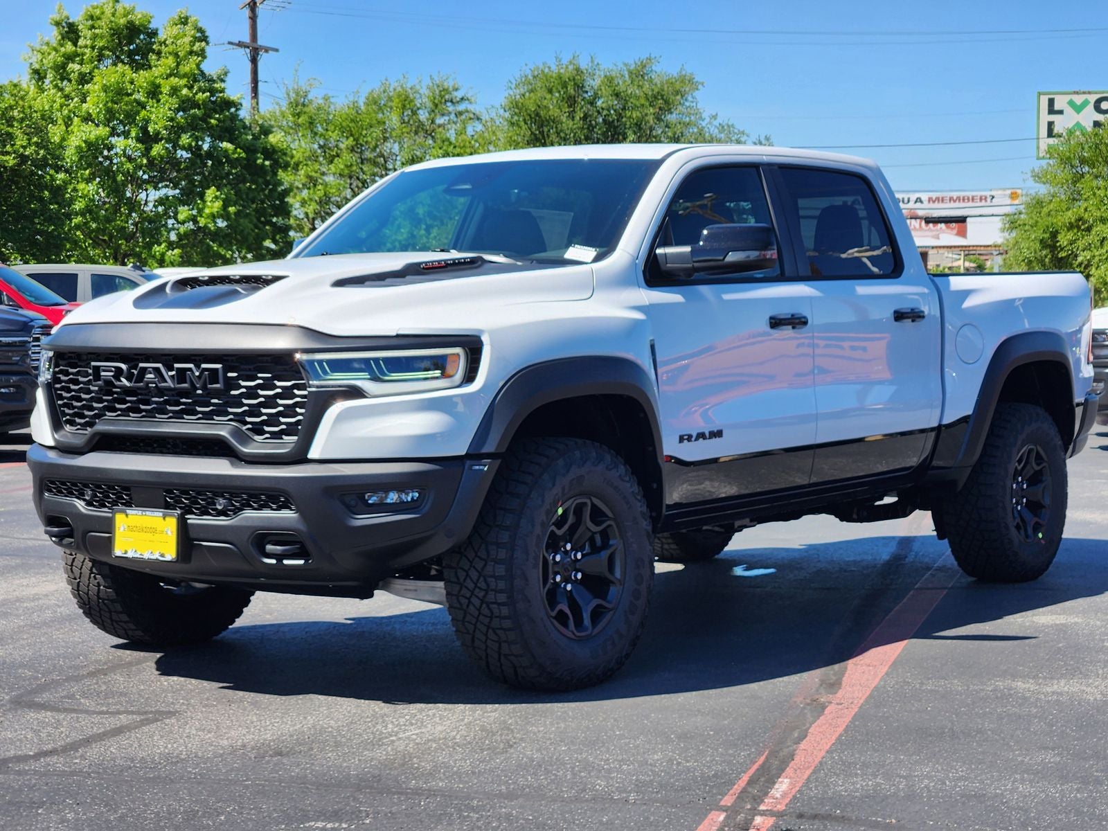 2026 RAM Ram 1500 RAM 1500 RHO CREW CAB 4X4 5'7' BOX