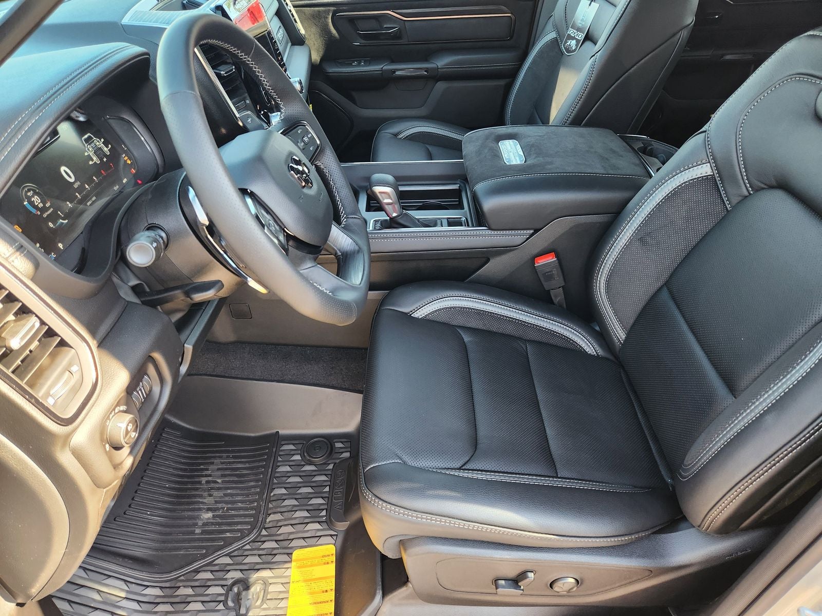 2026 RAM Ram 1500 RAM 1500 RHO CREW CAB 4X4 5'7' BOX