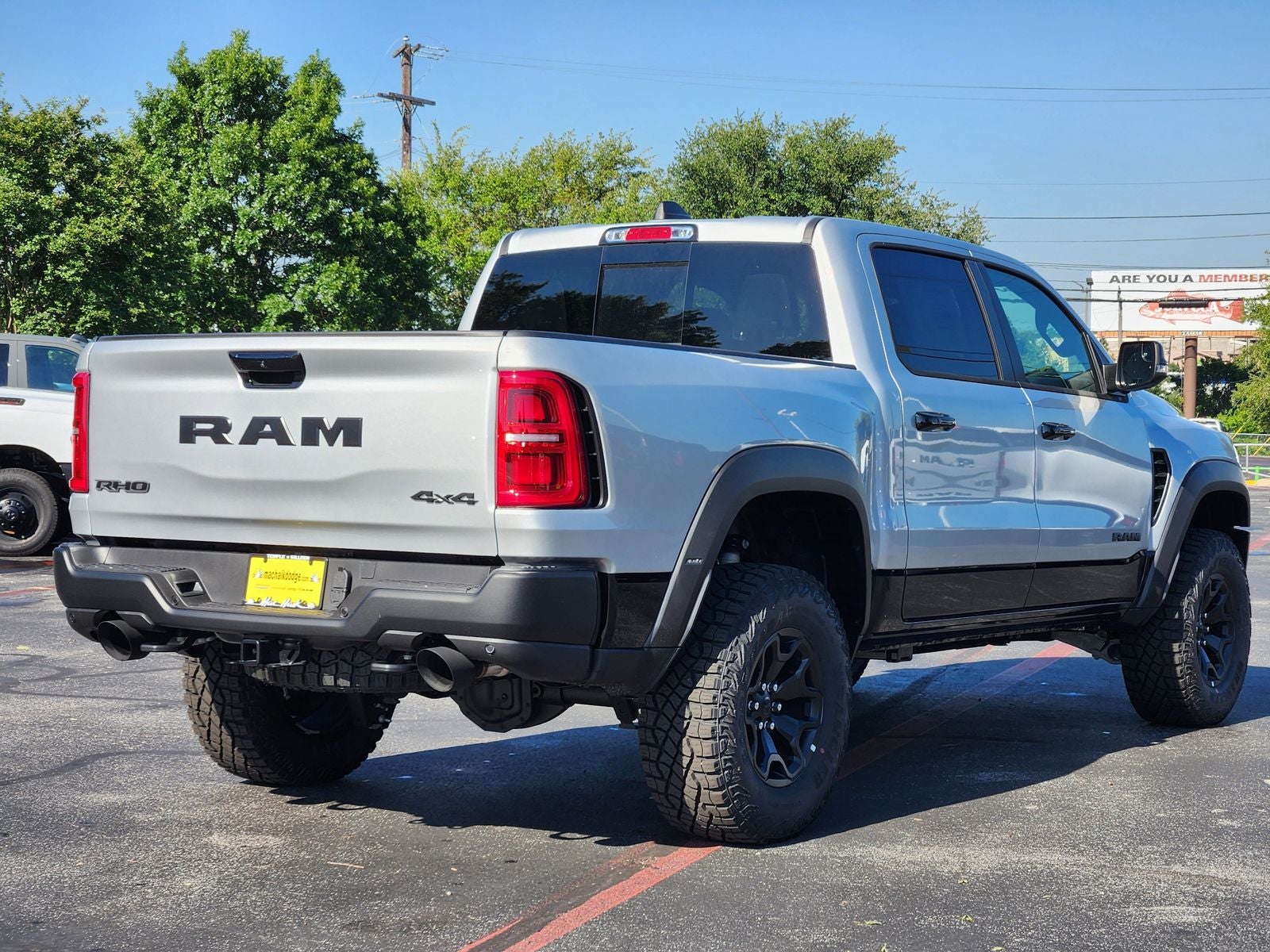 2026 RAM Ram 1500 RAM 1500 RHO CREW CAB 4X4 5'7' BOX