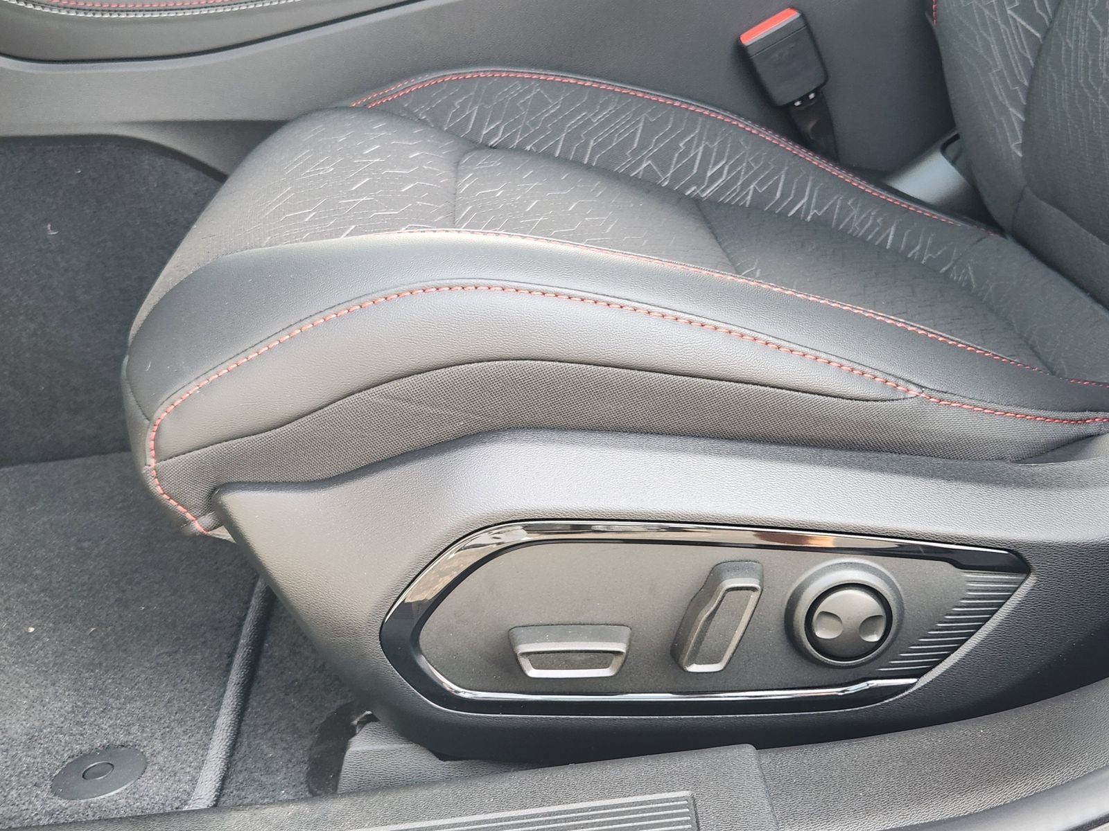 2026 Dodge Charger CHARGER R/T 4-DOOR AWD