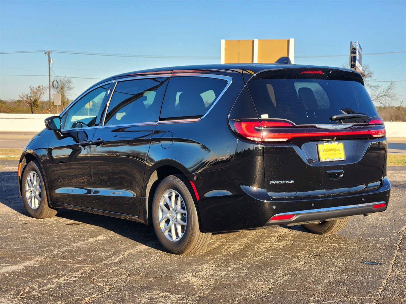 2026 Chrysler Pacifica PACIFICA SELECT