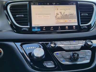 2026 Chrysler Voyager VOYAGER LX