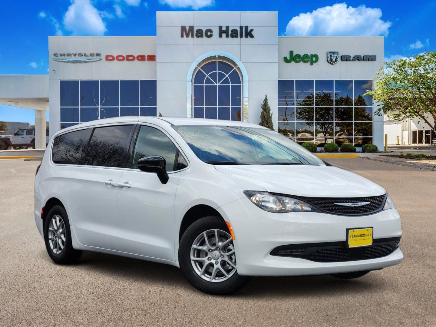 2026 Chrysler Voyager VOYAGER LX