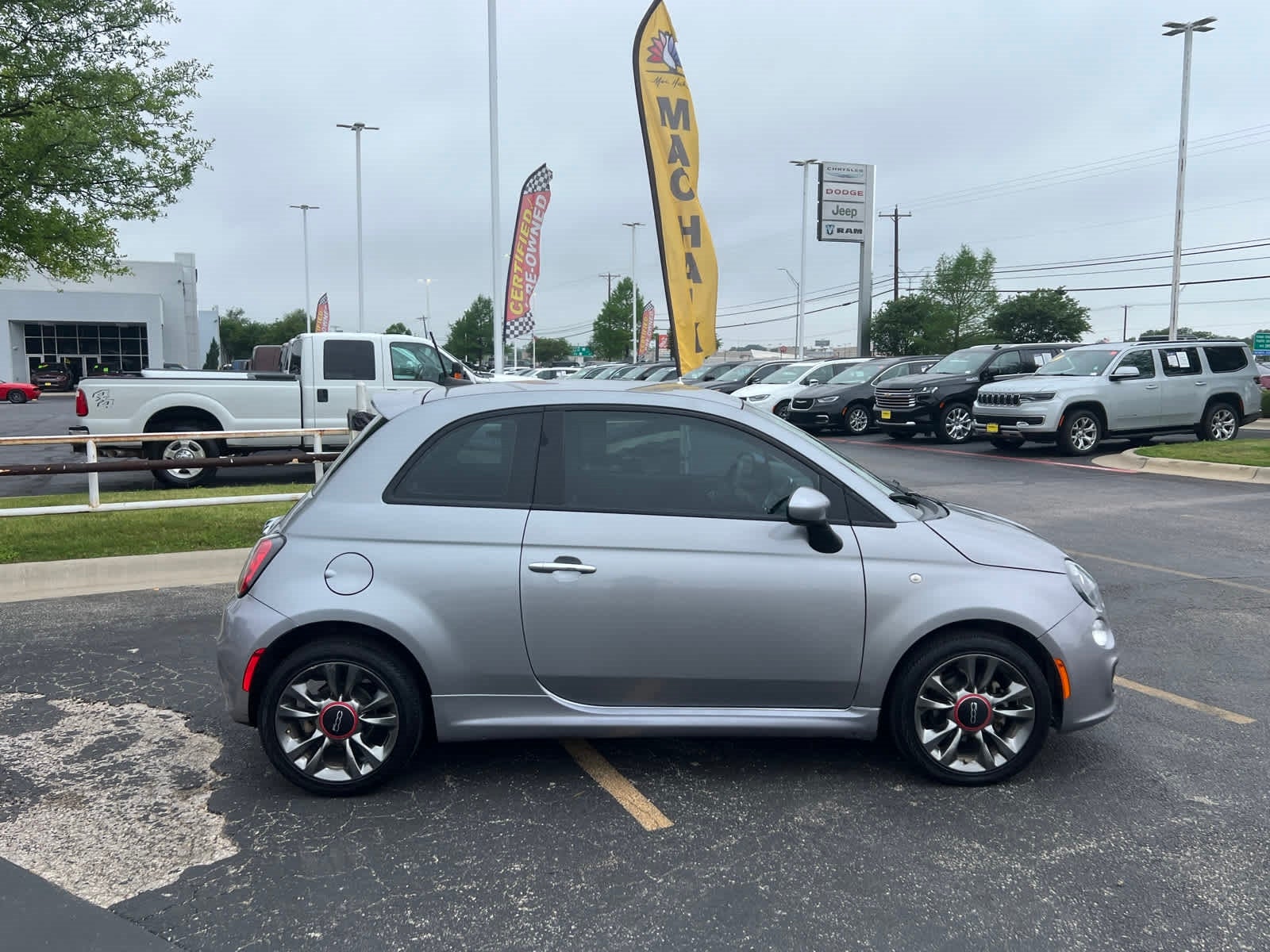 Used 2017 FIAT 500 Pop with VIN 3C3CFFKR1HT542415 for sale in Temple, TX