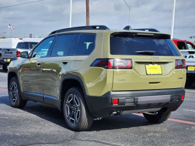 2026 Jeep Cherokee CHEROKEE LAREDO 4X4