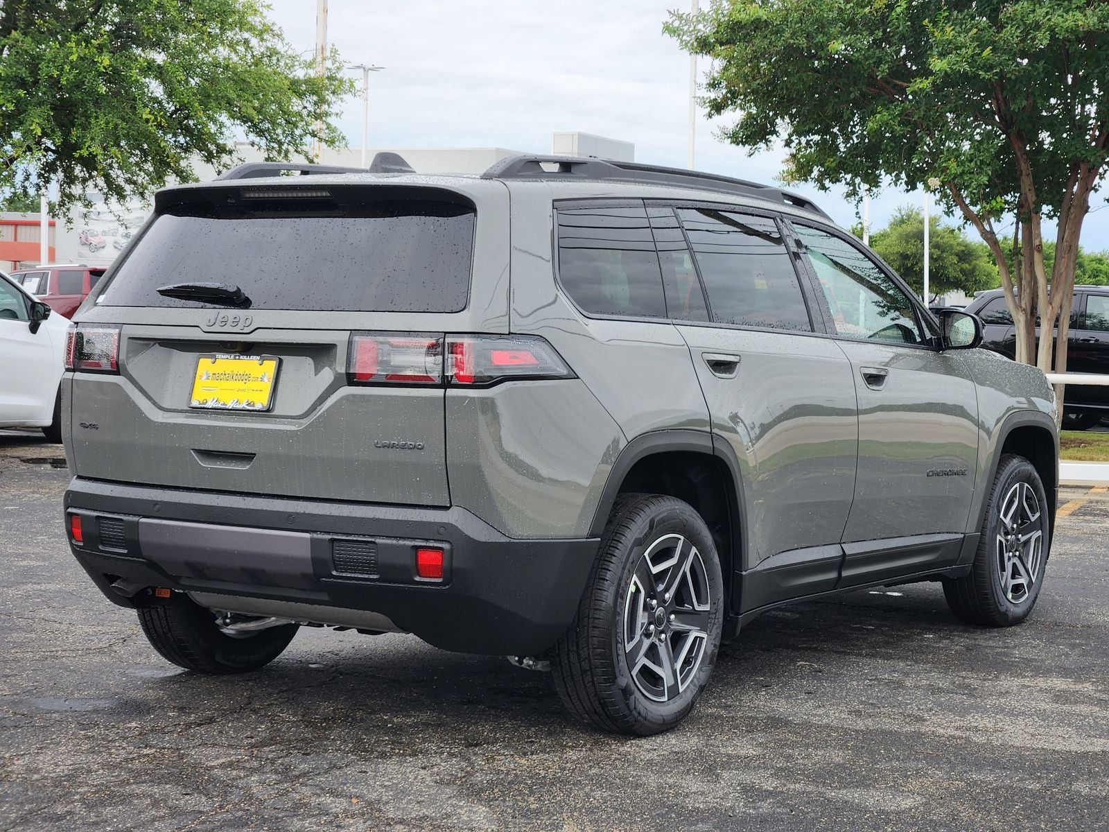 2026 Jeep Cherokee CHEROKEE LAREDO 4X4