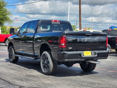 2026 RAM Ram 2500 RAM 2500 BLACK EXPRESS CREW CAB 4X4 6'4' BOX
