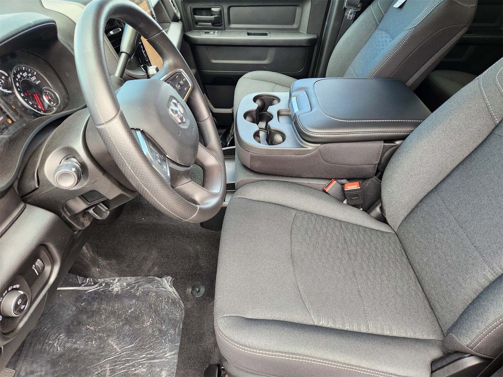 2026 RAM Ram 2500 RAM 2500 TRADESMAN CREW CAB 4X4 6'4' BOX