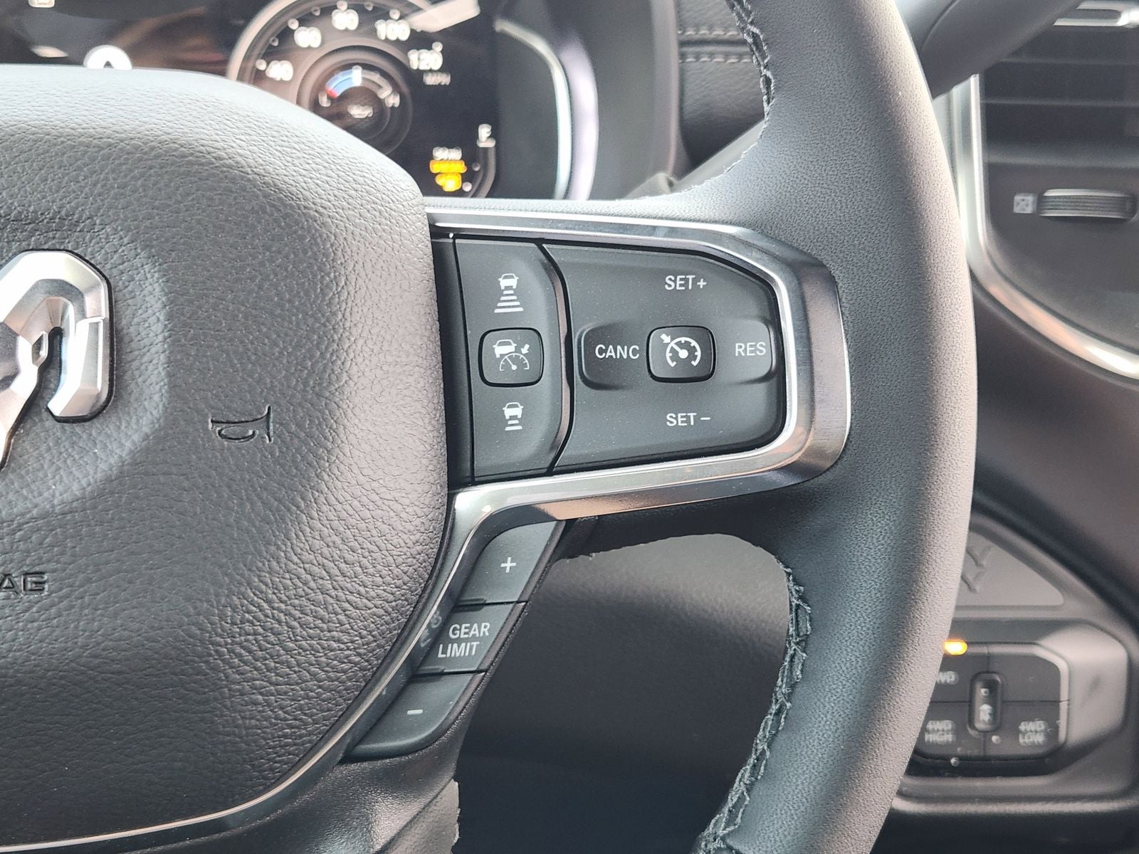 2026 RAM Ram 2500 RAM 2500 LARAMIE CREW CAB 4X4 6'4' BOX