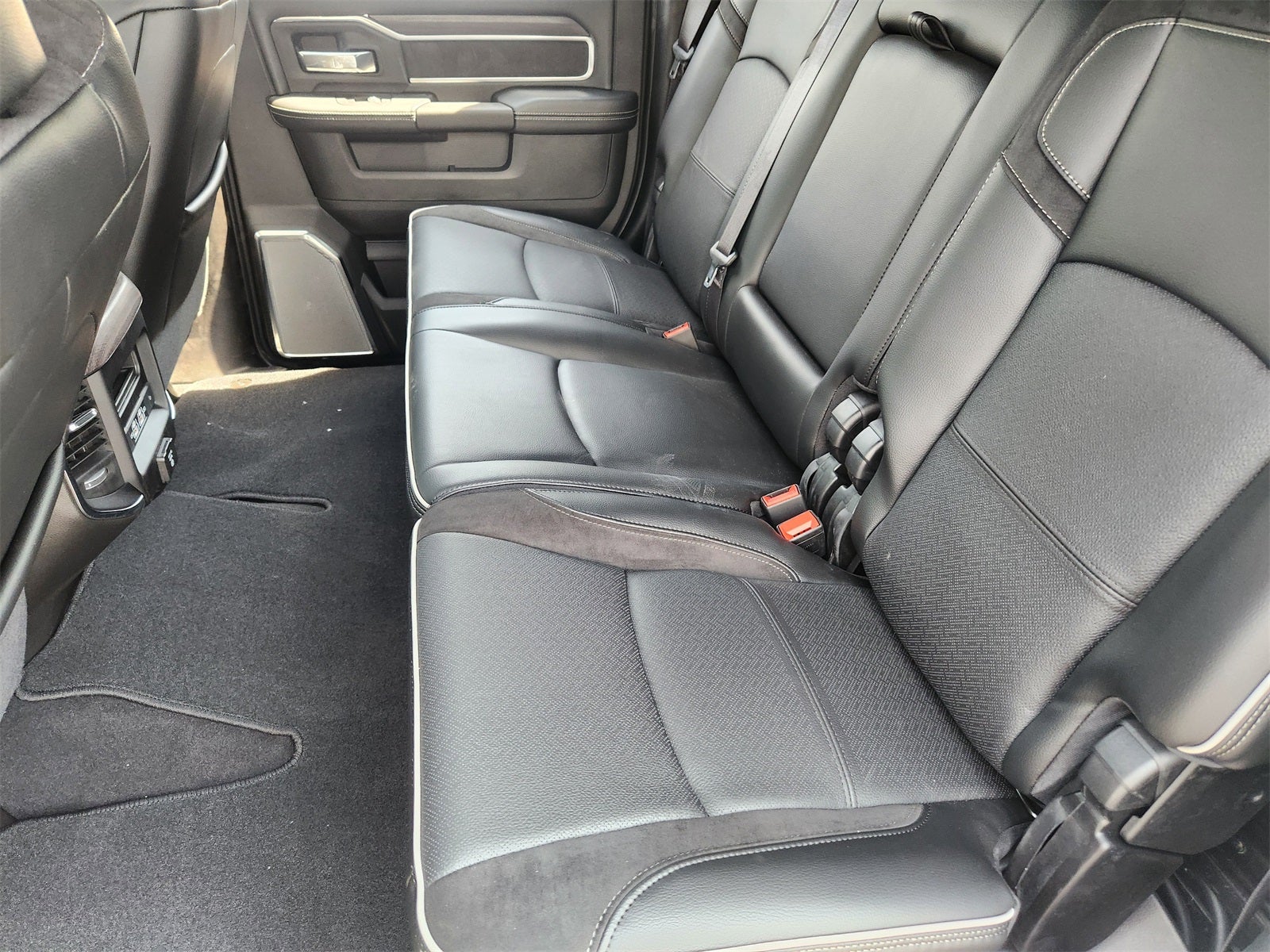 2026 RAM Ram 2500 RAM 2500 LARAMIE MEGA CAB 4X4 6'4' BOX