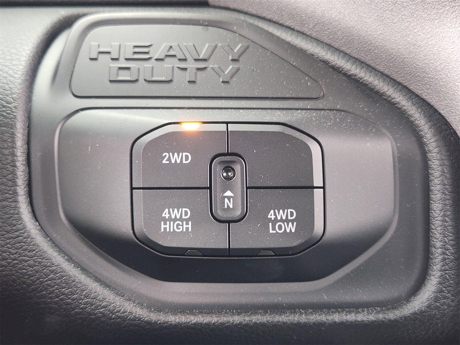 2025 RAM Ram 2500 RAM 2500 LARAMIE MEGA CAB 4X4 6'4' BOX