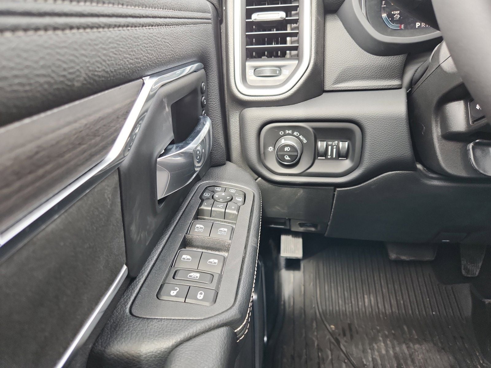 2026 RAM Ram 2500 RAM 2500 LARAMIE MEGA CAB 4X4 6'4' BOX