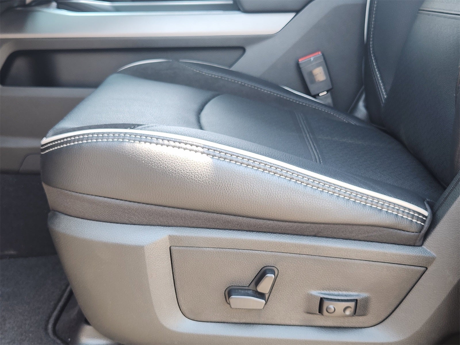 2026 RAM Ram 2500 RAM 2500 LARAMIE MEGA CAB 4X4 6'4' BOX