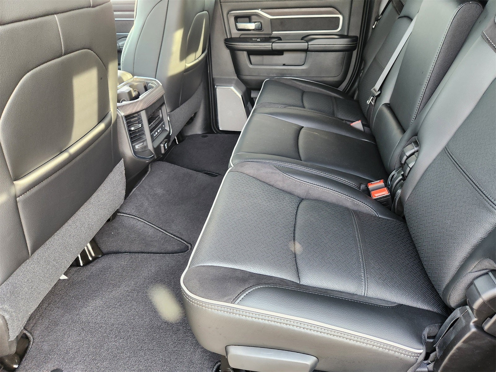 2026 RAM Ram 2500 RAM 2500 LARAMIE MEGA CAB 4X4 6'4' BOX