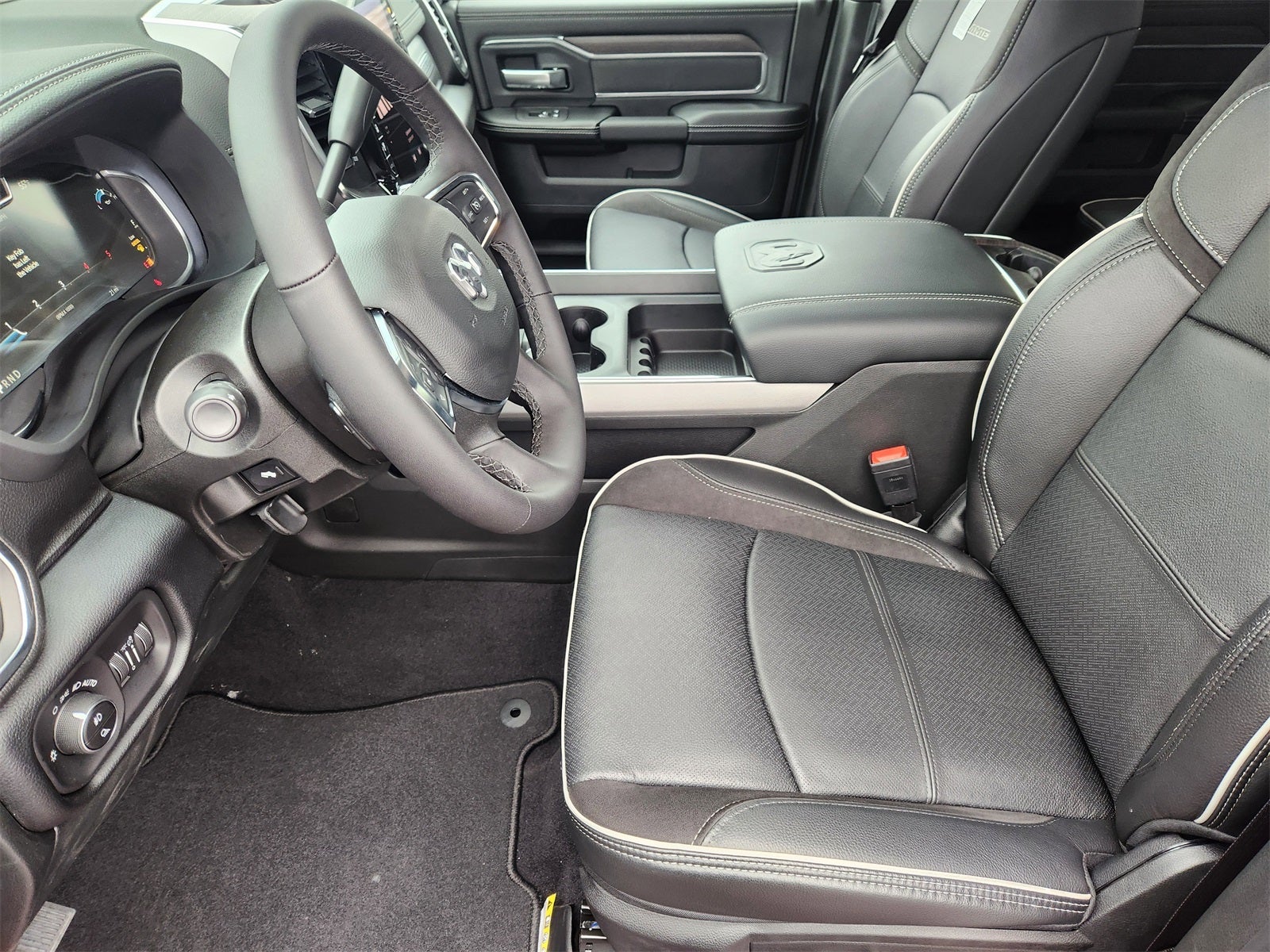 2026 RAM Ram 2500 RAM 2500 LARAMIE MEGA CAB 4X4 6'4' BOX