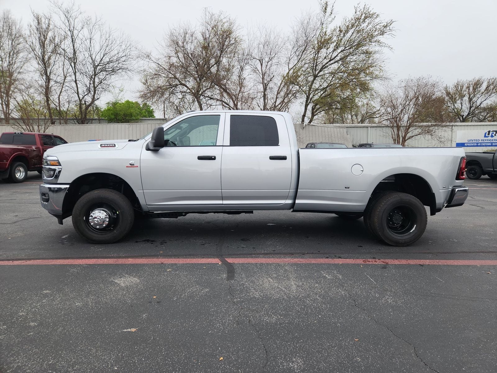 2026 RAM Ram 3500 RAM 3500 TRADESMAN CREW CAB 4X4 8' BOX