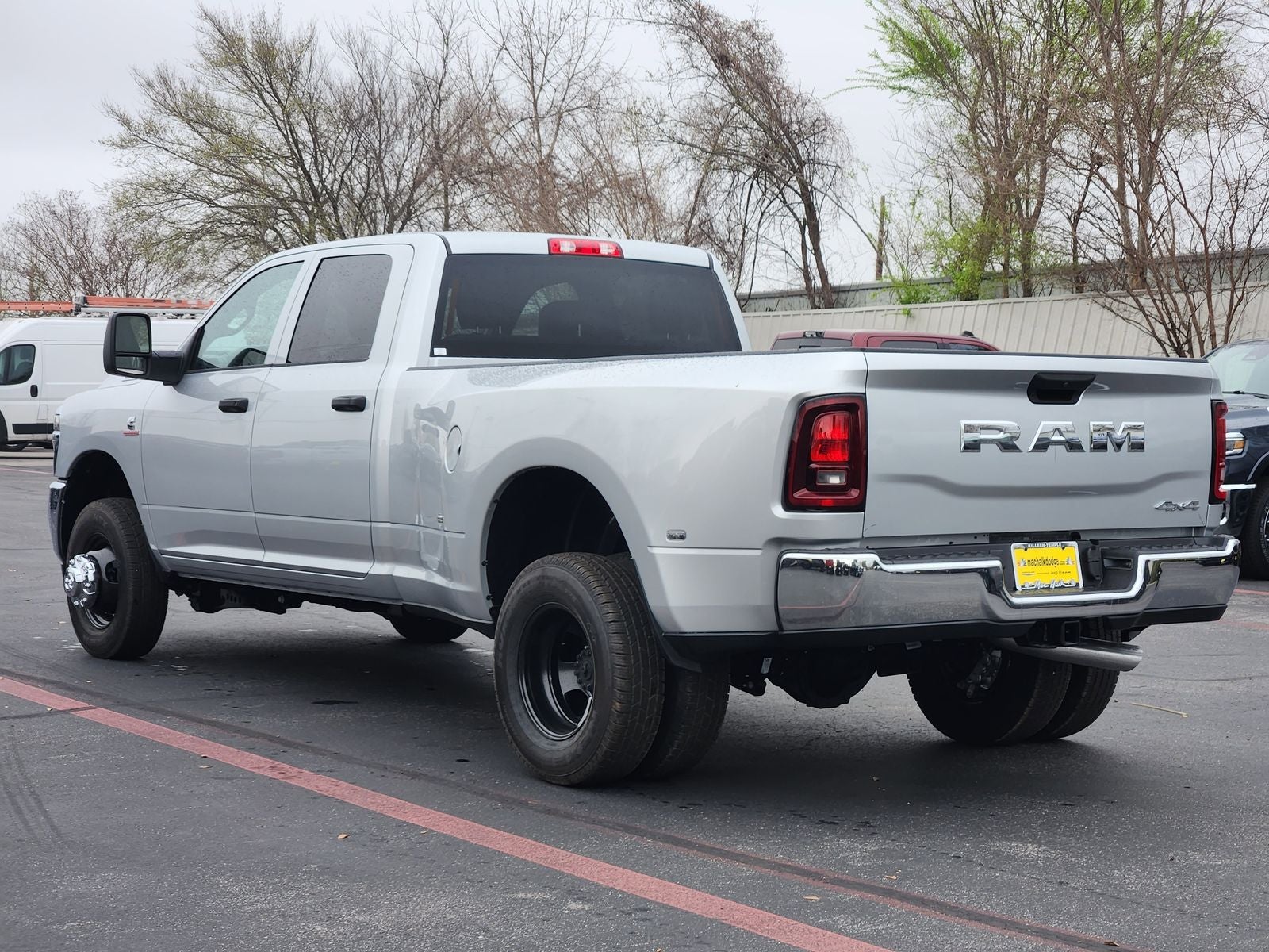 2026 RAM Ram 3500 RAM 3500 TRADESMAN CREW CAB 4X4 8' BOX