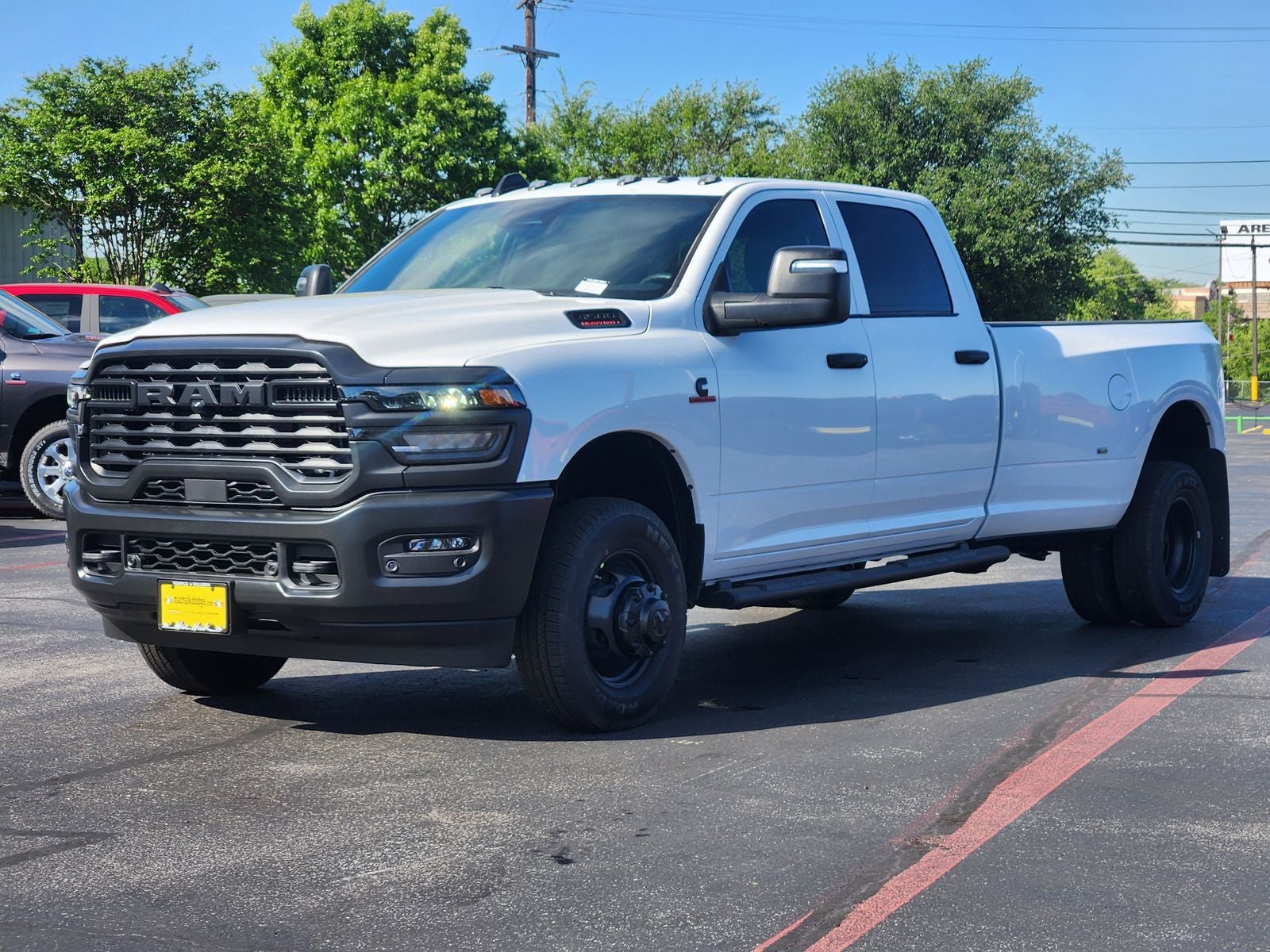 2026 RAM Ram 3500 RAM 3500 TRADESMAN CREW CAB 4X4 8' BOX