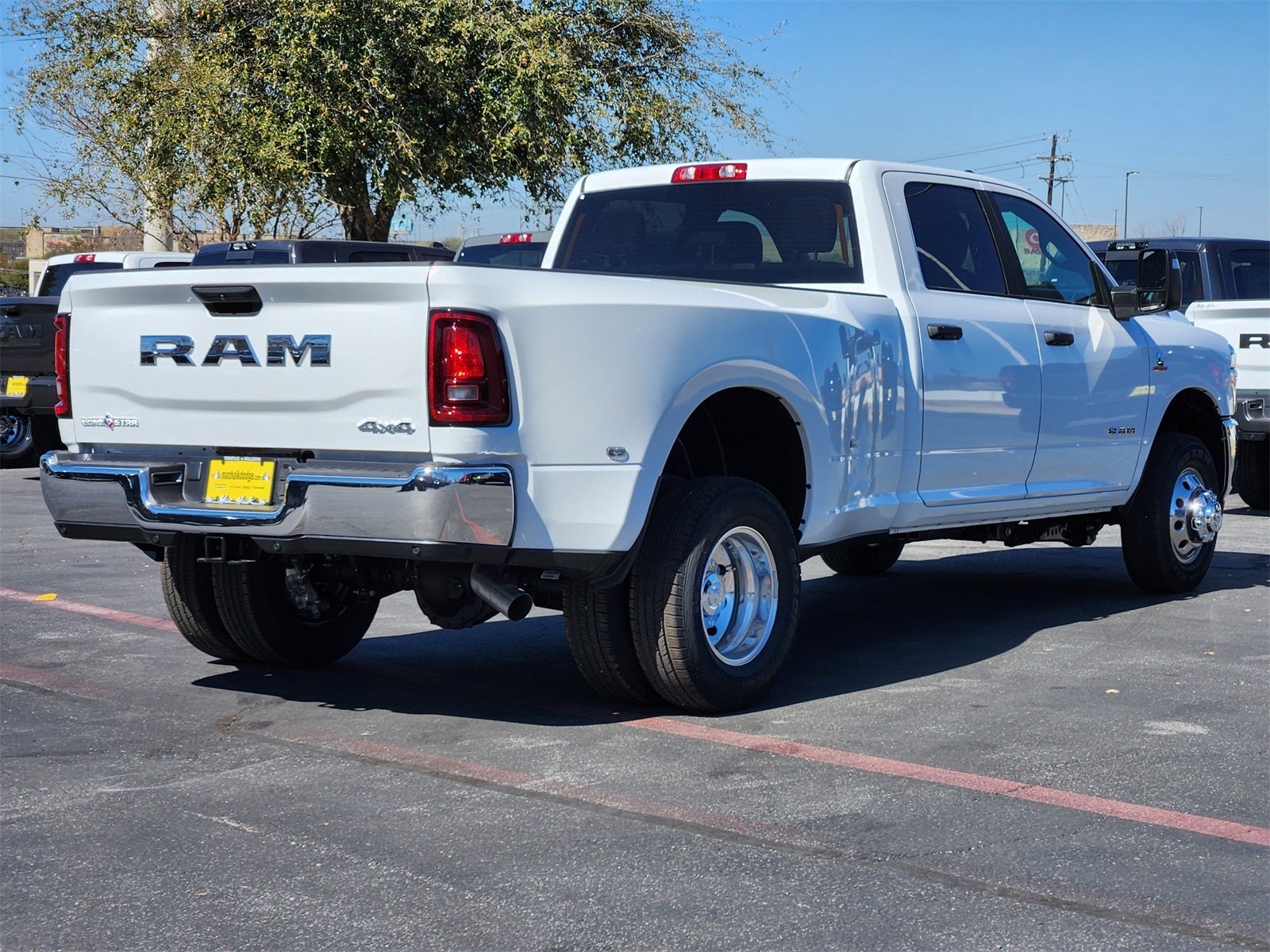 2026 RAM Ram 3500 RAM 3500 LONE STAR CREW CAB 4X4 8' BOX