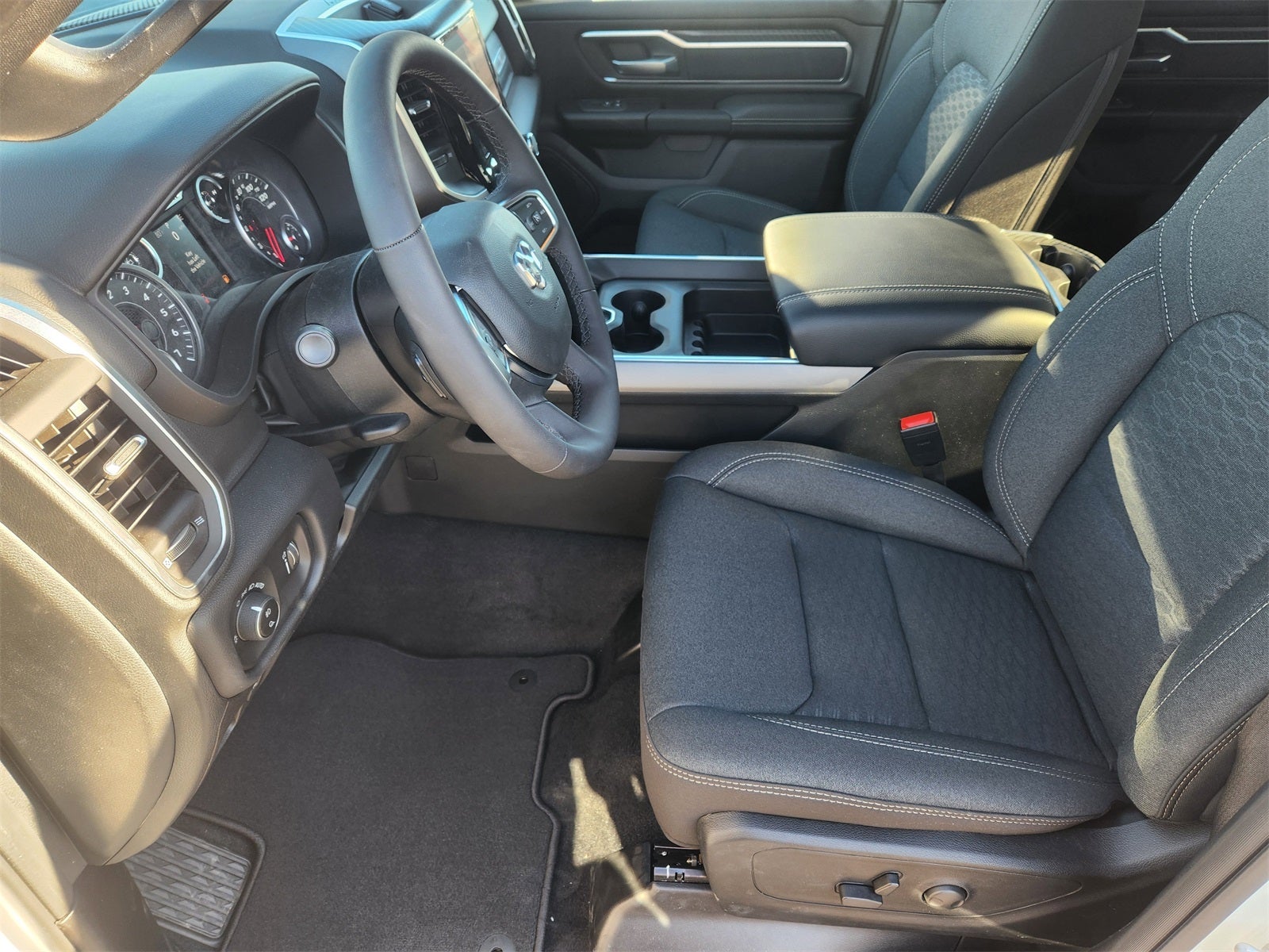 2026 RAM Ram 1500 RAM 1500 LONE STAR CREW CAB 4X2 5'7' BOX