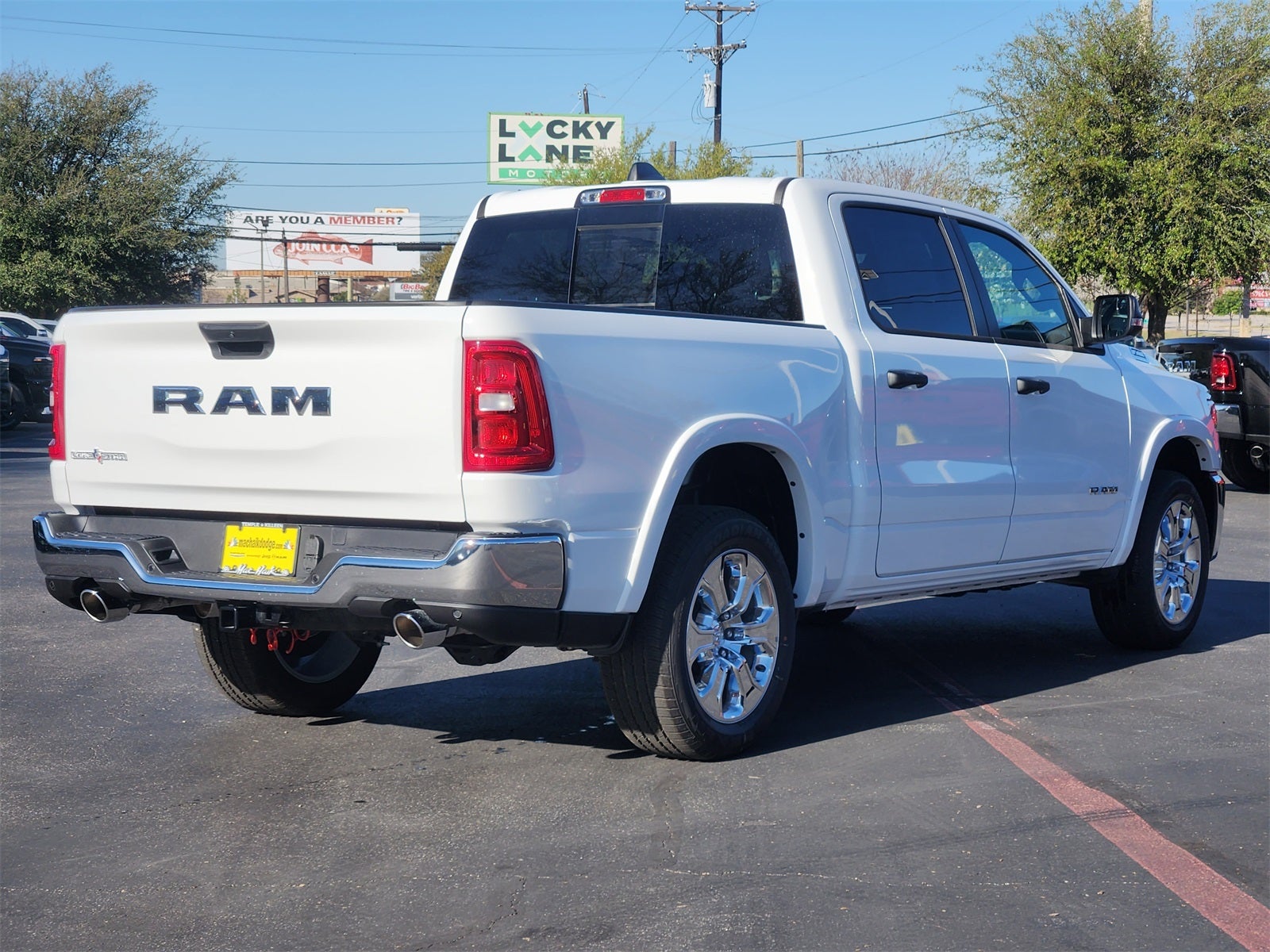 2026 RAM Ram 1500 RAM 1500 LONE STAR CREW CAB 4X2 5'7' BOX