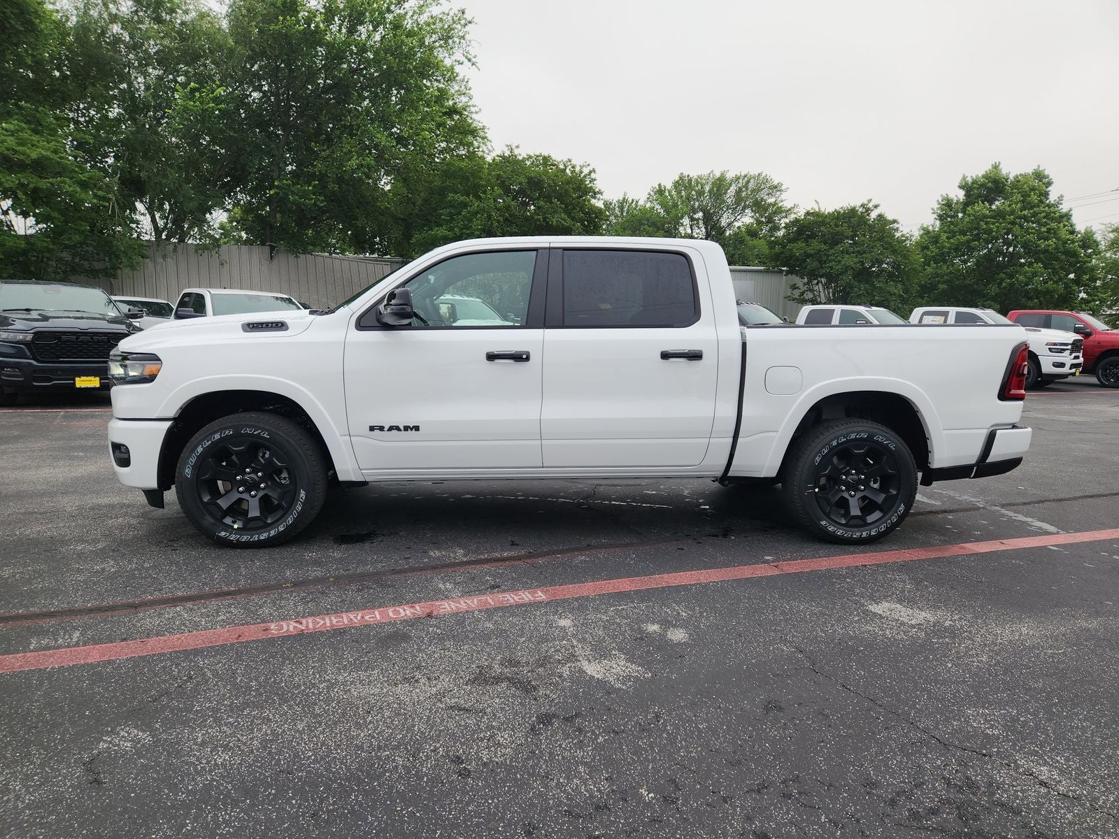 2026 RAM Ram 1500 RAM 1500 LONE STAR CREW CAB 4X2 5'7' BOX