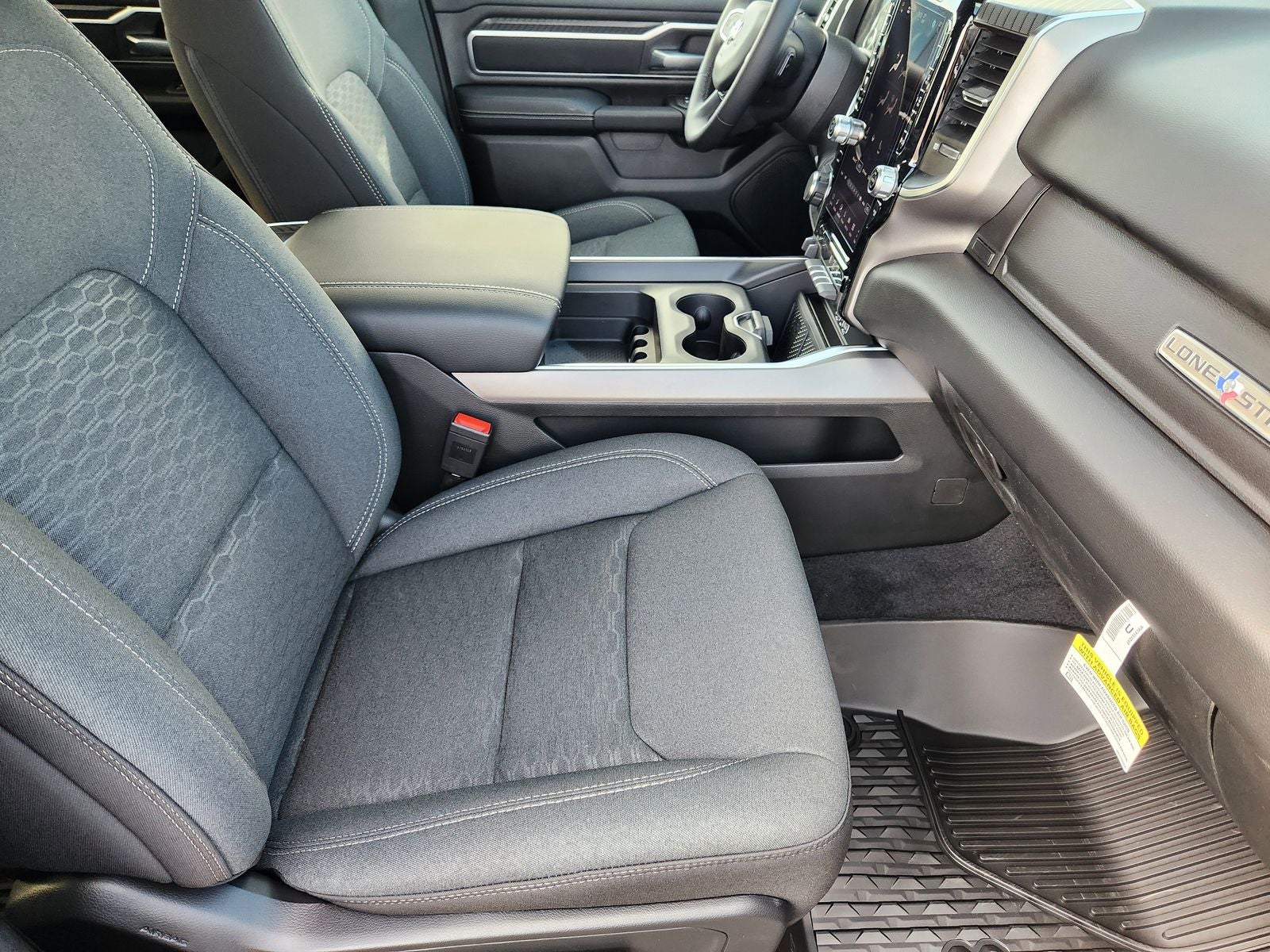 2026 RAM Ram 1500 RAM 1500 LONE STAR CREW CAB 4X2 5'7' BOX