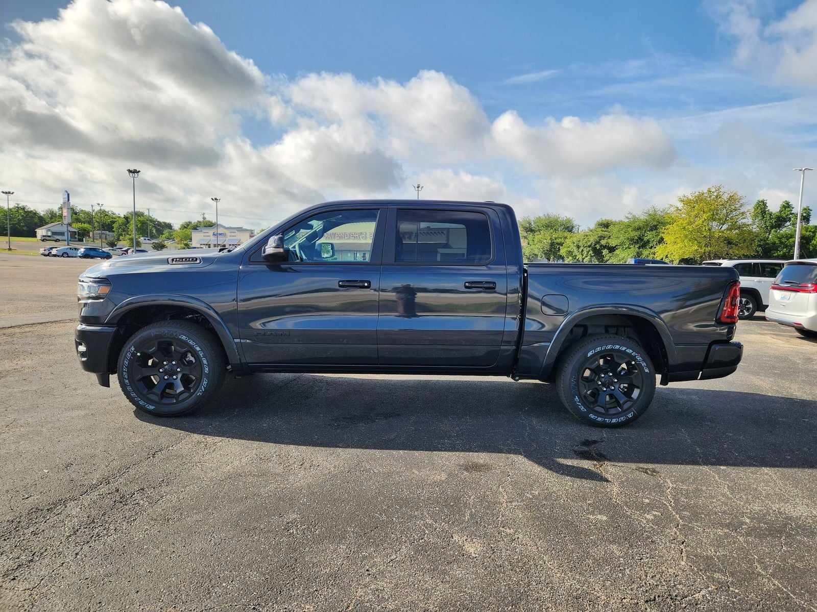 2026 RAM Ram 1500 RAM 1500 LONE STAR CREW CAB 4X2 5'7' BOX