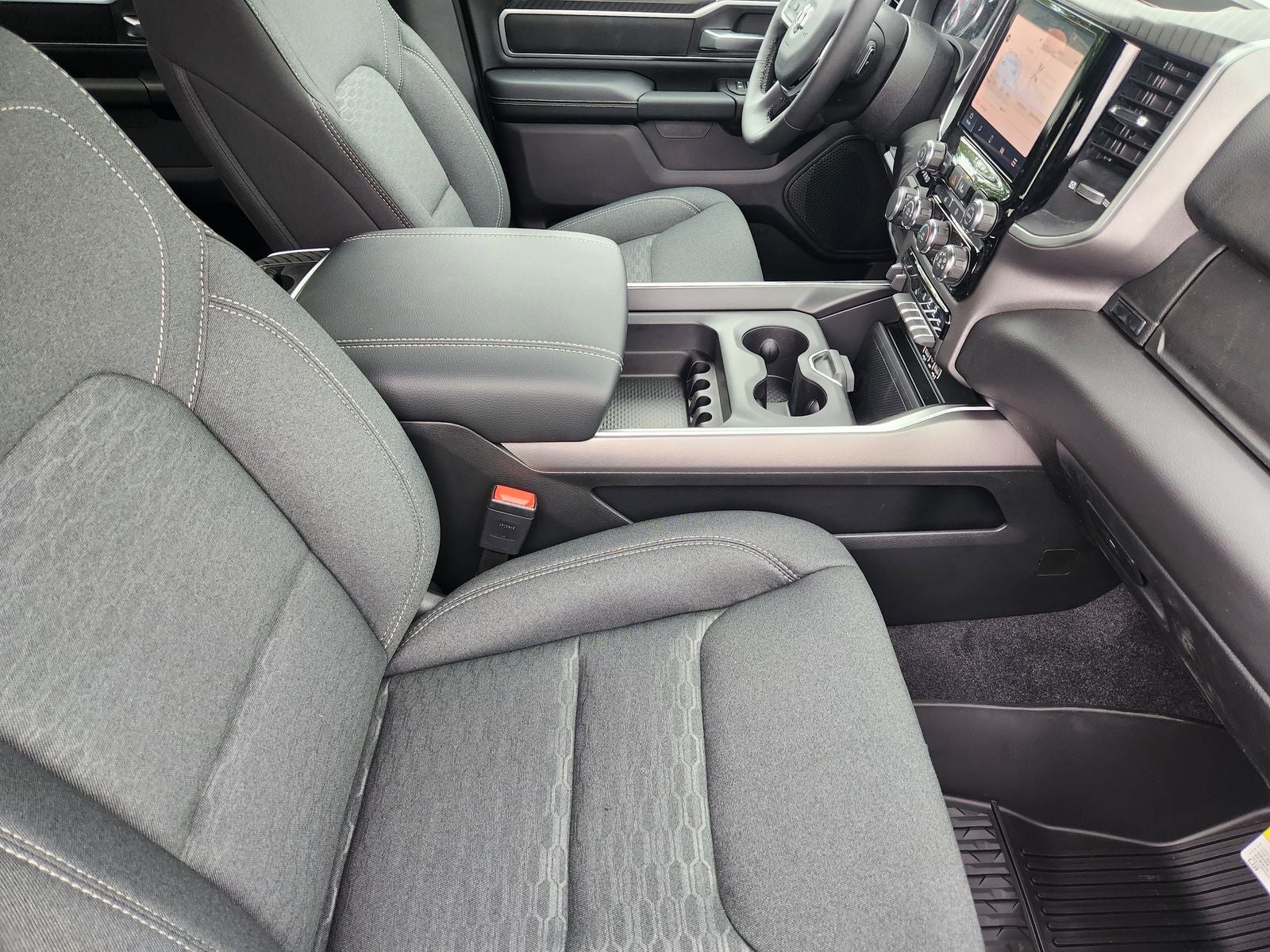 2026 RAM Ram 1500 RAM 1500 LONE STAR CREW CAB 4X2 5'7' BOX