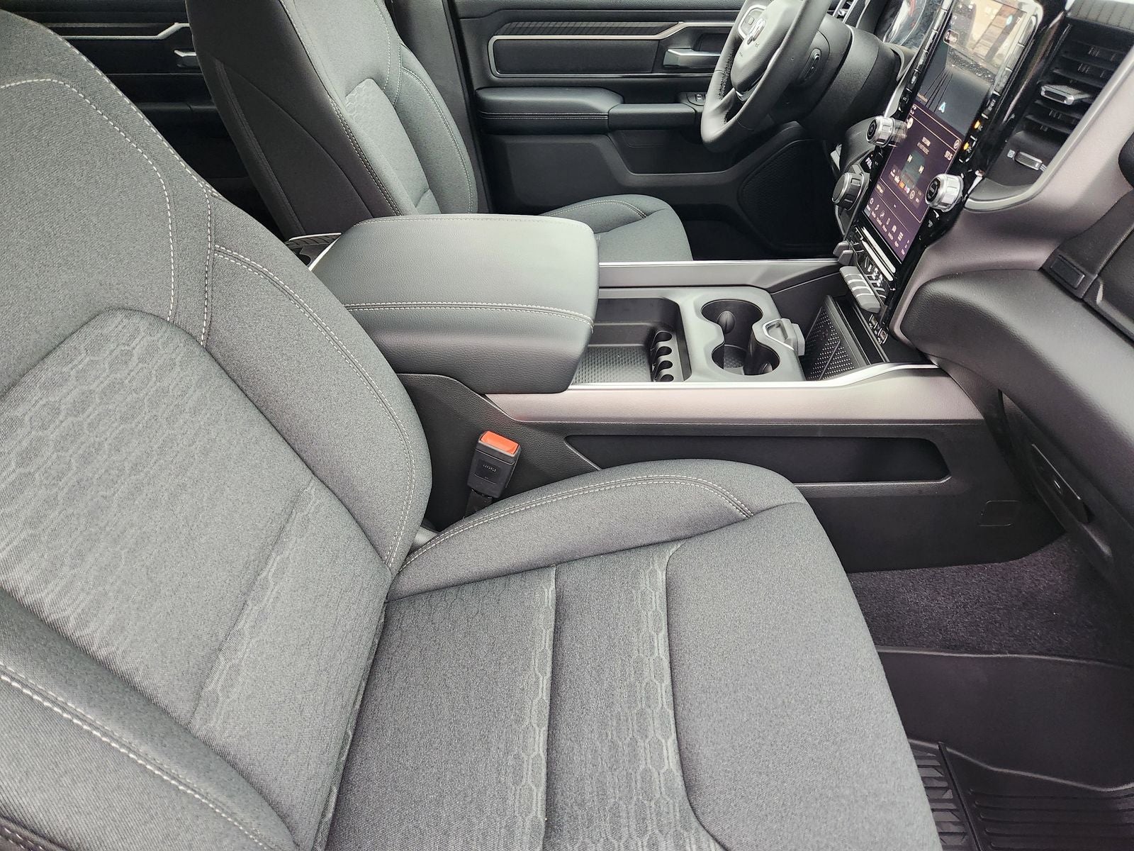 2026 RAM Ram 1500 RAM 1500 LONE STAR CREW CAB 4X2 5'7' BOX