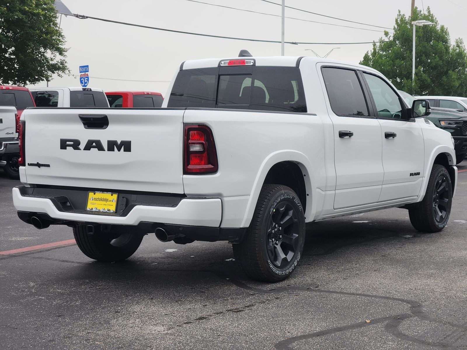 2026 RAM Ram 1500 RAM 1500 LONE STAR CREW CAB 4X2 5'7' BOX