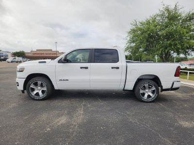 2026 RAM Ram 1500 RAM 1500 EXPRESS CREW CAB 4X2 5'7' BOX