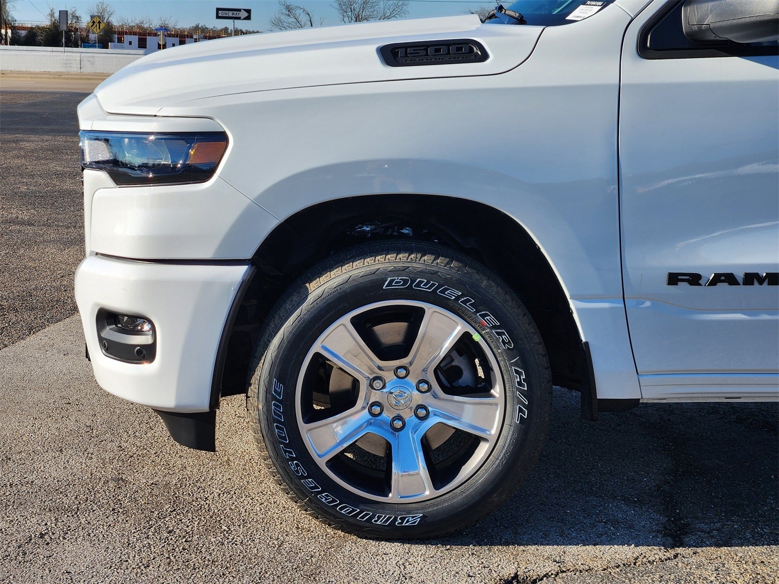 2026 RAM Ram 1500 RAM 1500 EXPRESS CREW CAB 4X2 5'7' BOX