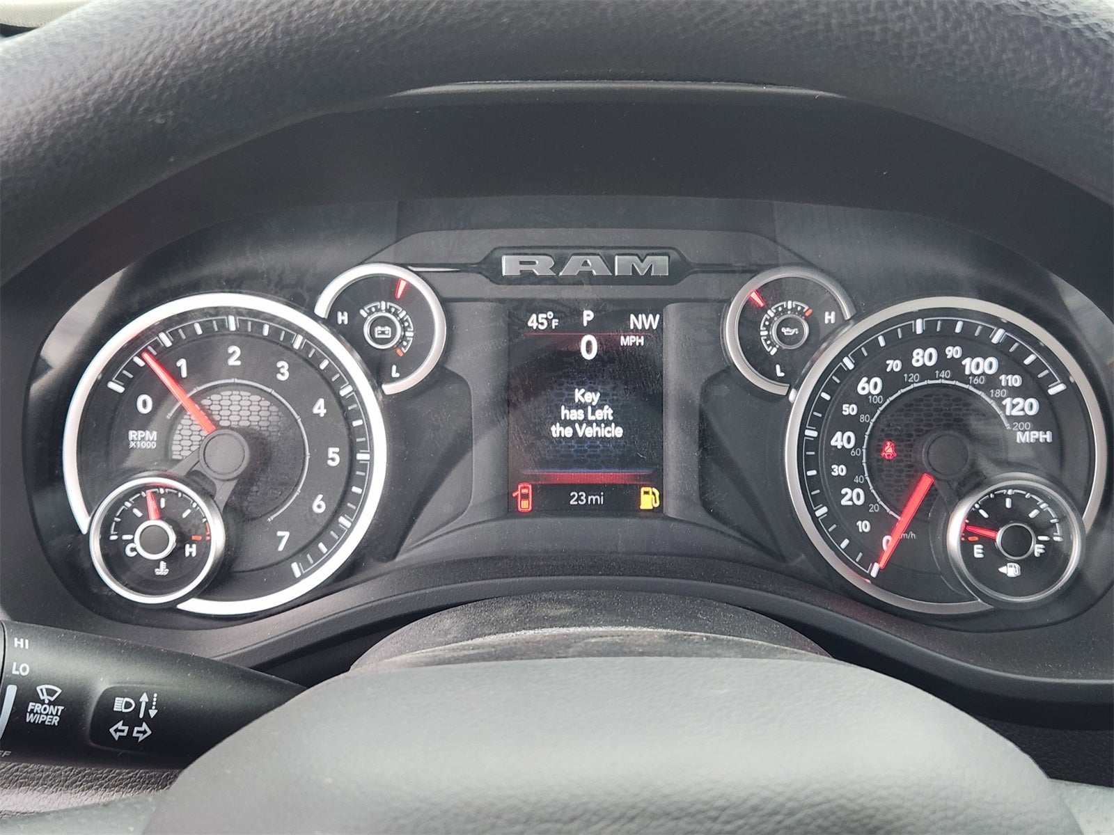 2026 RAM Ram 1500 RAM 1500 EXPRESS CREW CAB 4X2 5'7' BOX