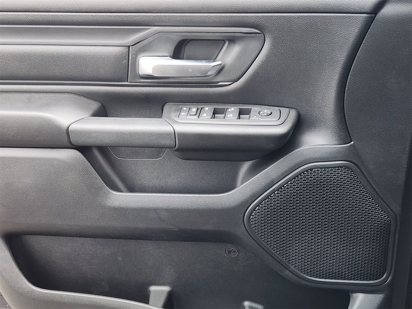 2026 RAM Ram 1500 RAM 1500 EXPRESS CREW CAB 4X2 5'7' BOX