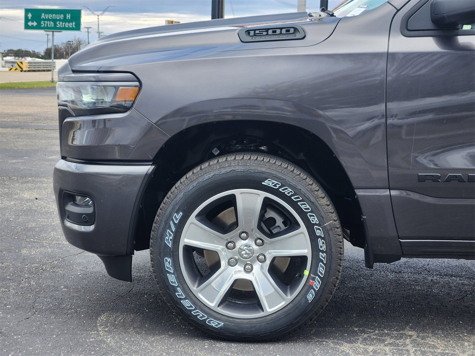 2026 RAM Ram 1500 RAM 1500 EXPRESS CREW CAB 4X2 5'7' BOX